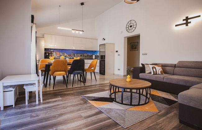 A2 - Luxury apt w Terrace, Gym, Jacuzzi & Sauna - Foto 18