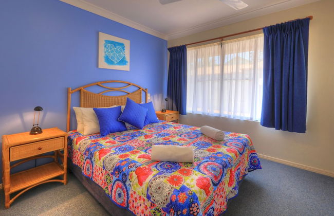 Dolphin Waters Tin Can Bay - Foto 8