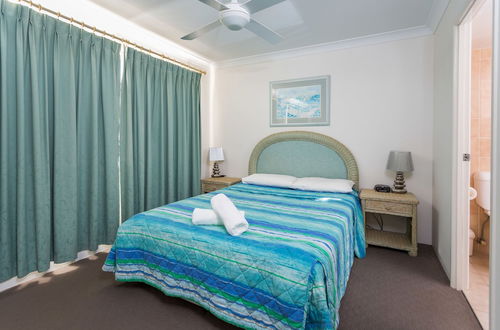 Photo 7 - Burleigh Point Holiday Apartments