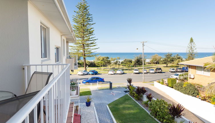 Photo 1 - Burleigh Point Holiday Apartments