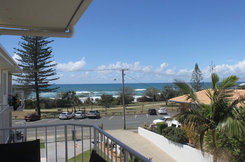 Photo 21 - Burleigh Point Holiday Apartments