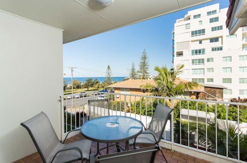 Photo 23 - Burleigh Point Holiday Apartments