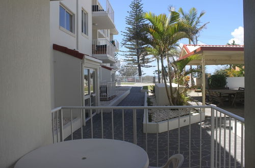 Photo 20 - Burleigh Point Holiday Apartments