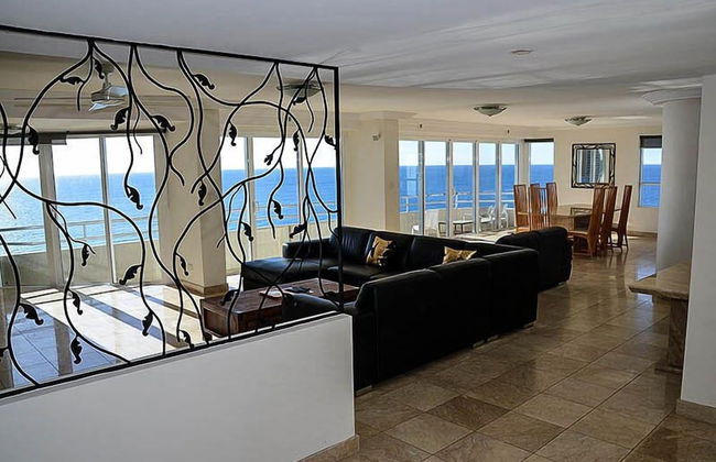 Zenith Ocean Front Apartments - Foto 33