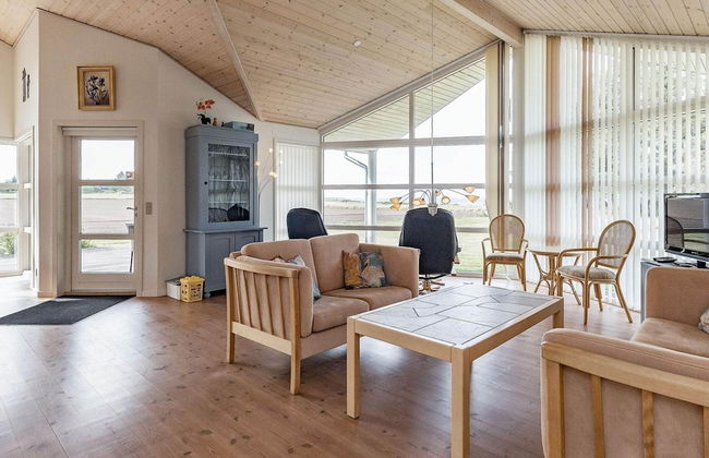 8 Person Holiday Home in Spottrup - Foto 17