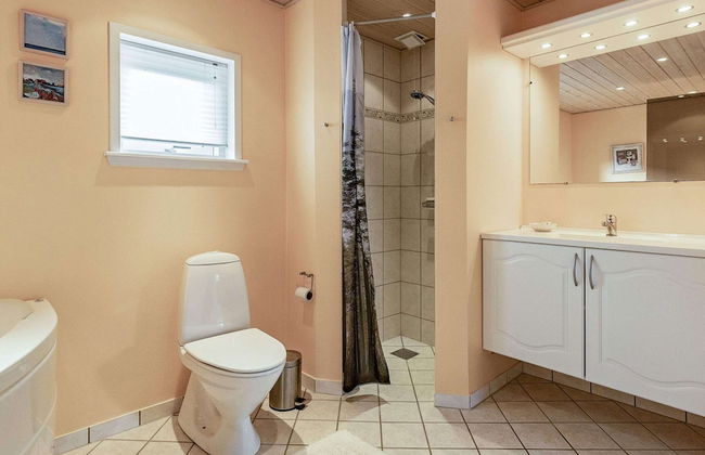 8 Person Holiday Home in Spottrup - Foto 14