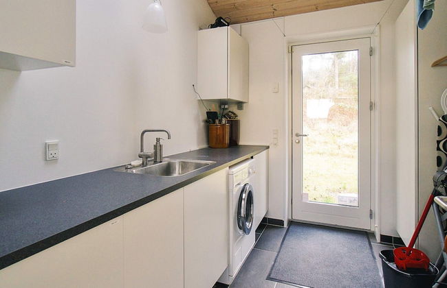 7 Person Holiday Home in Nykobing Sj - Foto 14
