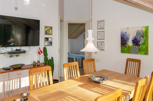 Photo 9 - 8 Person Holiday Home in Ulfborg