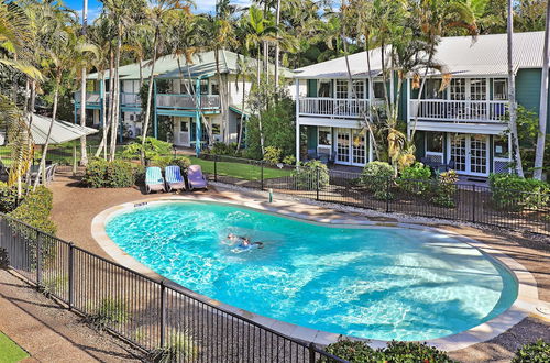 Photo 1 - Coral Beach Noosa Resort