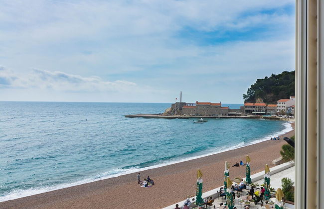 Apartments LIDO Petrovac - Photo 1
