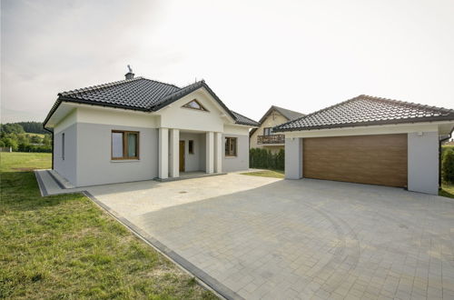 Photo 9 - Spacious Villa in Cisownica With Terrace