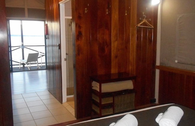 Two Shores Holiday Village - Photo 9