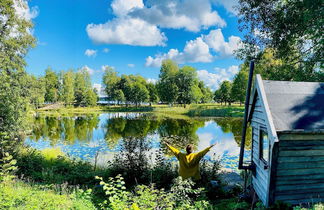 Photo 1 - Romantic Cabin Right on the Lake With Fire Place