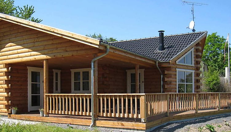 Foto 1 - 6 Person Holiday Home in Allinge