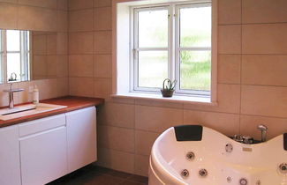 Photo 2 - 6 Person Holiday Home in Allinge