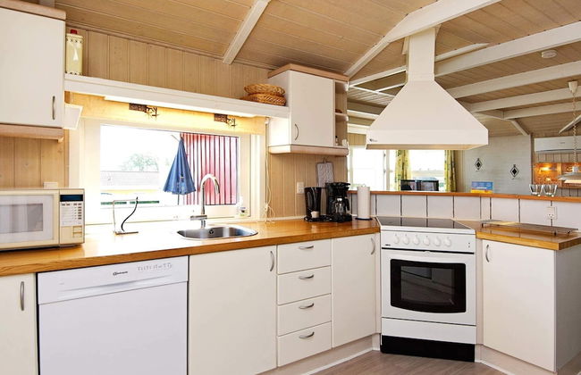 8 Person Holiday Home in Sjolund-by Traum - Foto 10