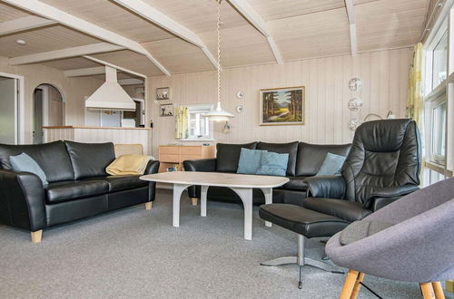 Foto 2 - 8 Person Holiday Home in Sjolund