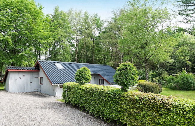 Family Cottage With Terrace and Lawn - Foto 41