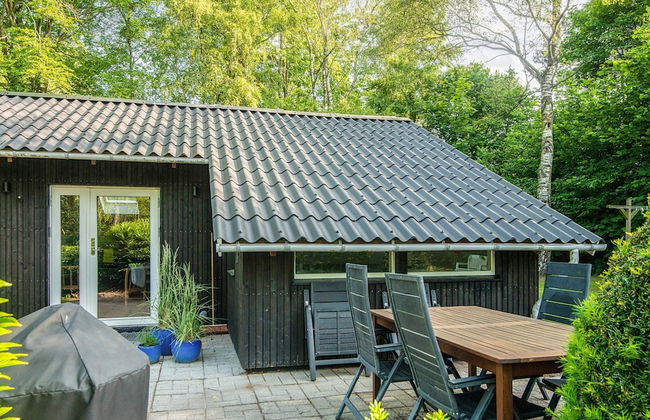 Family Cottage With Terrace and Lawn - Foto 42