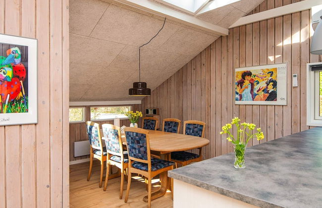 Family Cottage With Terrace and Lawn - Foto 24