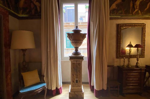 Photo 23 - A Prince in Rome Elegant Navona Terrace Apartment