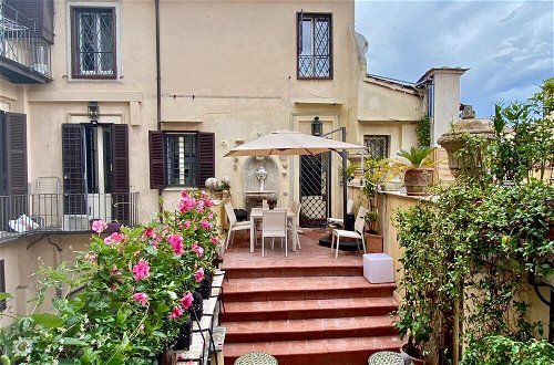 Foto 10 - A Prince in Rome Elegant Navona Terrace Apartment