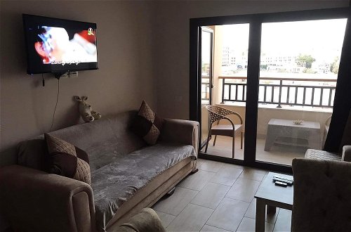 Foto 8 - Charming 1-bed Apartment in Hurghada Aldau Heights