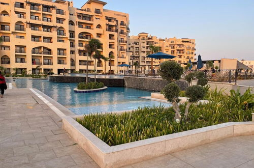 Foto 13 - Charming 1-bed Apartment in Hurghada Aldau Heights