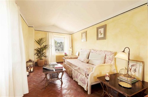 Foto 13 - Villa Maremma Mare Magical Historic Villa With Pool on Tuscany Coast