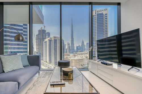 Photo 22 - Maison Privee - Luxury Apt W/Burj Khalifa Vw & Dubai Canal Access