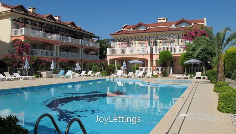 Photo 1 - Villa SM05 by JoyLettings