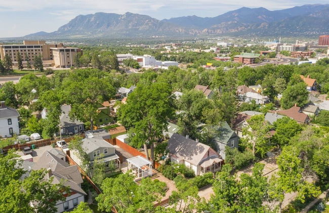 3 Bedroom Downtown with Firepit - Foto 37