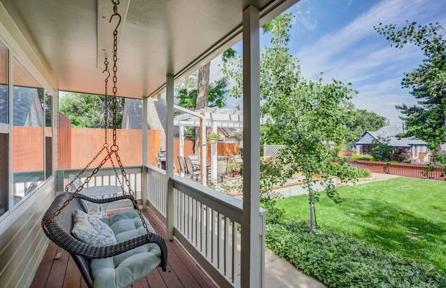 3 Bedroom Downtown with Firepit - Foto 26