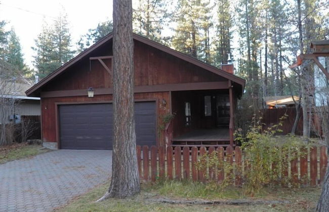 835 Paloma Ave. - Photo 1