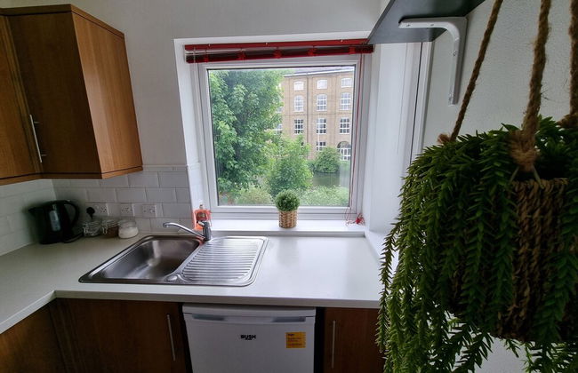 360 Serviced Accommodations - Swan Path Retreat - 2 Bedroom Apartment - Foto 16