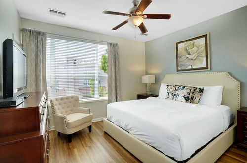 Photo 7 - Spacious Townhome W/patio & Garage! Sleeps10