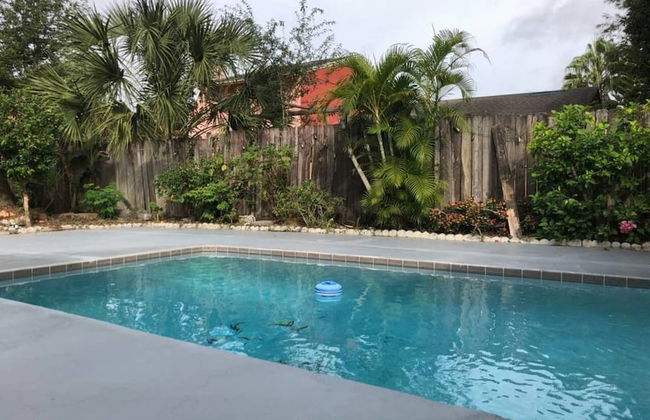6151 Sandcrest · Next to Universal. Pool Sleep 9. Walk to Park - Foto 27