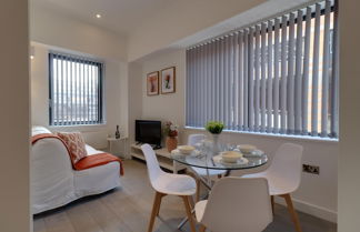 Photo 3 - Stunning 1-bed Apartment in the Heart of Slough
