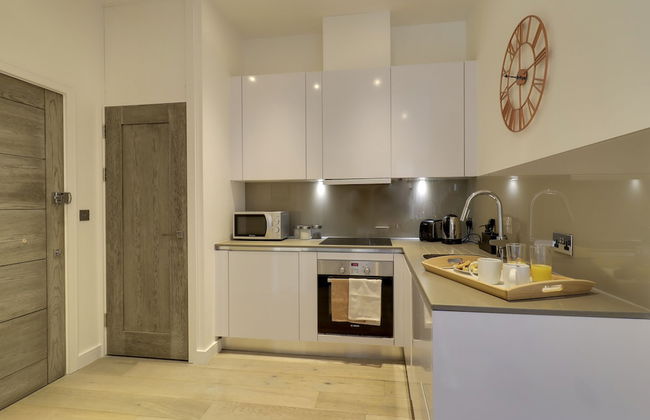 Stunning 1-bed Apartment in the Heart of Slough - Foto 4