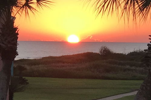 Photo 45 - Executive Keys Condominiums on the Beach