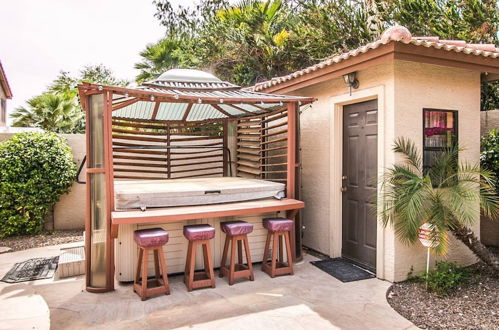 Foto 23 - Luxury Scottsdale Home W/pool and Hot Tub