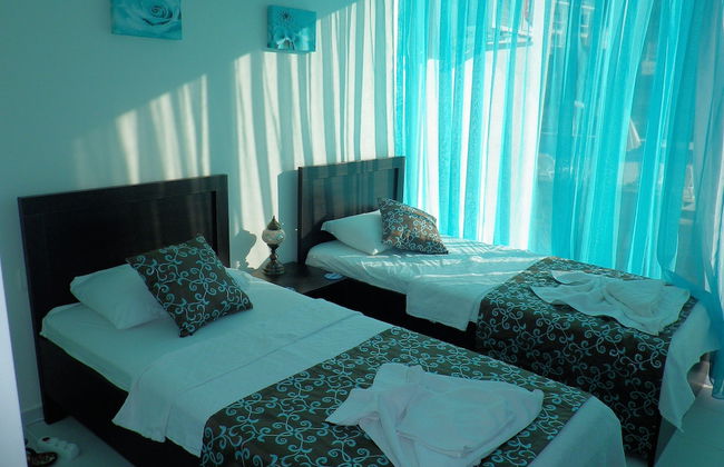 Orka Gardens Apartments - Photo 3