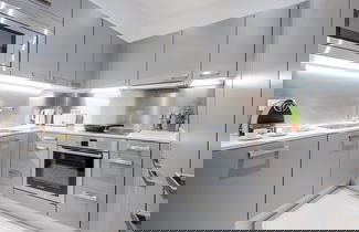 Foto 16 - Aspasios Catedral Apartments