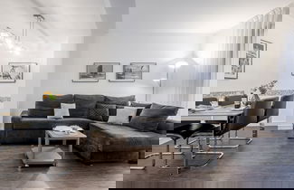 Foto 18 - Aspasios Catedral Apartments