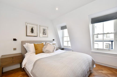 Foto 7 - Amazing Mayfair 2 Bedroom Air Conditioned Wifi