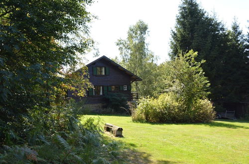 Photo 18 - Luxury Pet Friendly Chalet in Bièvre near Forest