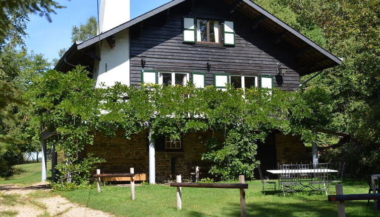 Photo 1 - Luxury Pet Friendly Chalet in Bièvre near Forest