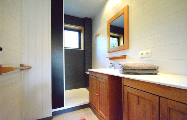 Luxury Pet Friendly Chalet in Bièvre near Forest - Foto 11