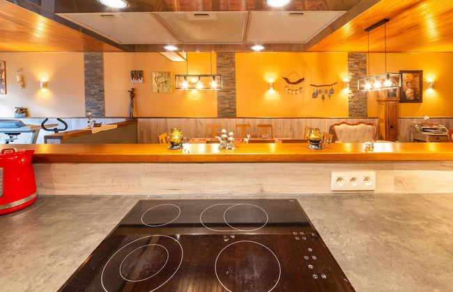 Expansive Holiday Home in Ardennes with Hot Tub - Foto 15