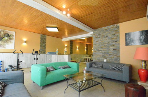 Photo 9 - Expansive Holiday Home in Ardennes with Hot Tub